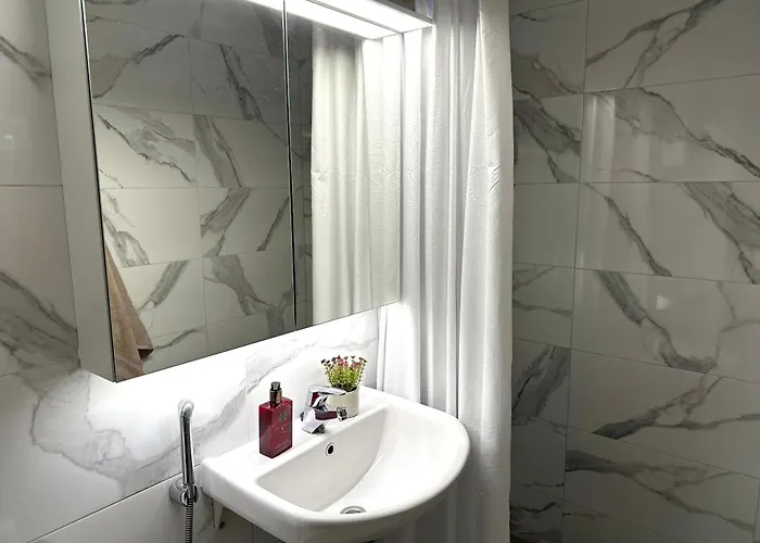 Modern In Heart Of * Ροβανιέμι